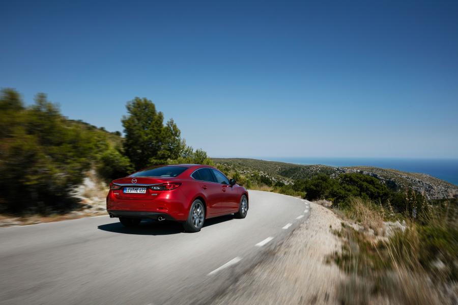  Mazda6 Sedan 2016 года  (фото 5 из 46)